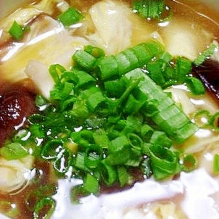 簡単　生シイタケと卵の中華スープ